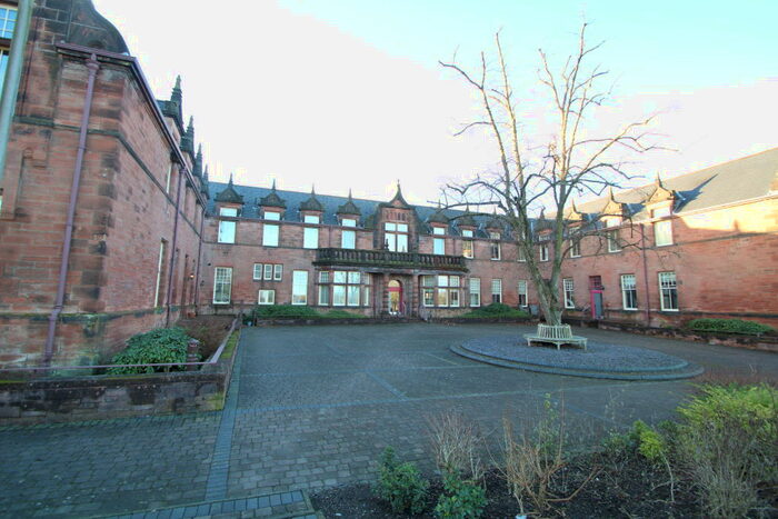 2 Bedroom Apartment To Rent In Gartloch Avenue, Gartcosh, G69