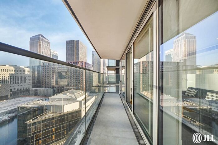 1 Bedroom Flat For Sale In Landmark East, Marsh Wall, E14