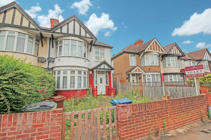 1 Bedroom Flat To Rent In Kenton Road, Harrow, HA3
