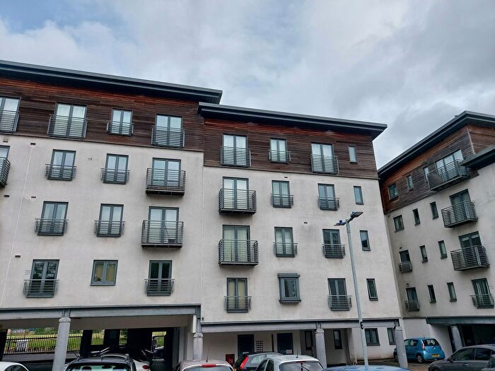 2 Bedroom Flat To Rent In Smiths Flour Mill, Walsall, WS2