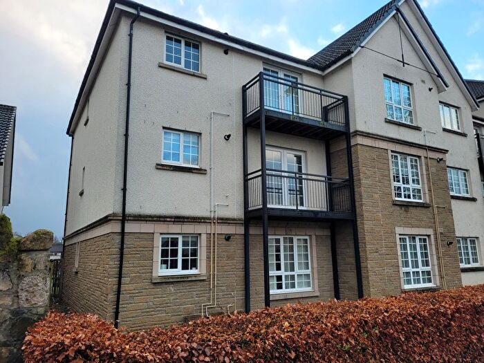 2 Bedroom Flat To Rent In Crown Crescent, Larbert, FK5
