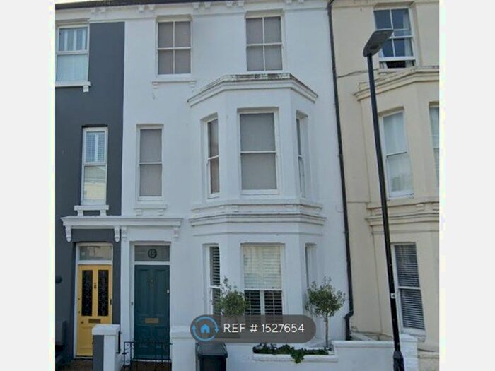 4 Bedroom Terraced House To Rent In York Road, Eastbourne, BN21