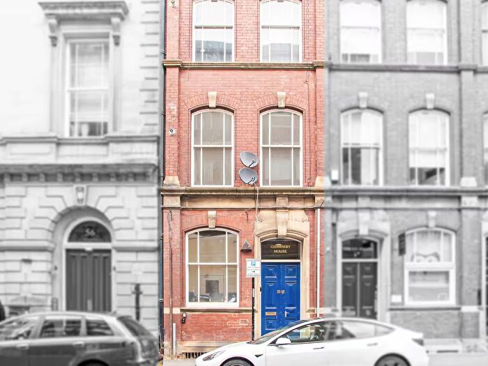 1 Bedroom Flat To Rent In Bank Street, Sheffield, South Yorkshire, S1