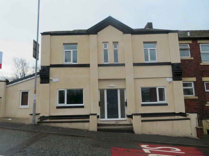 Studio To Rent In Smithy Bridge Road, Littleborough, OL15