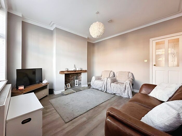 3 Bedroom Terraced House For Sale In Melbourne Street, Farsley, Pudsey, LS28