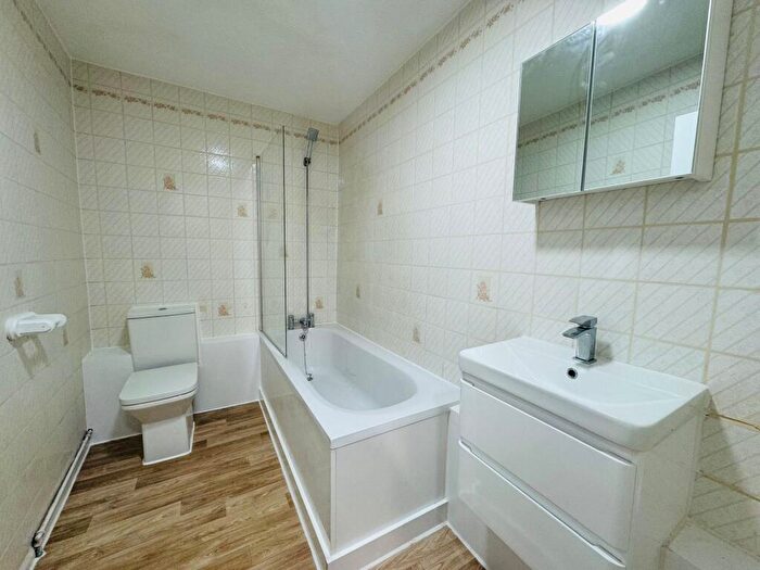 1 Bedroom Flat To Rent In Flat, St. Marys Road, Faversham, ME13