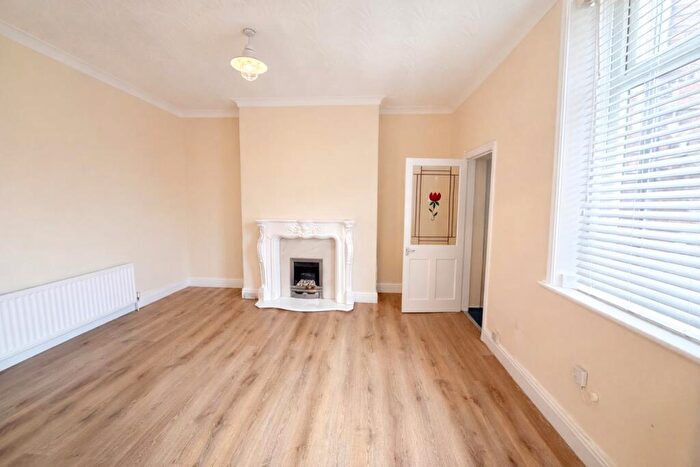 1 Bedroom Flat To Rent In Warwick Road, Wallsend, NE28