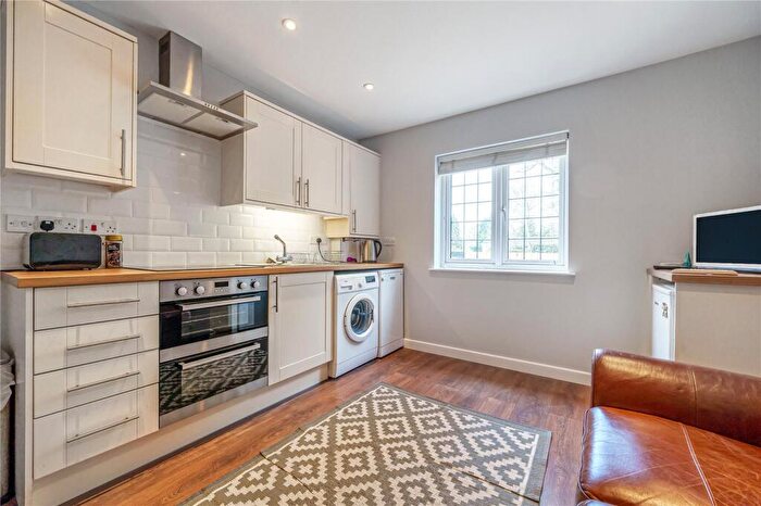 2 Bedroom Detached House To Rent In Hope Fountain, Camberley, Surrey, GU15
