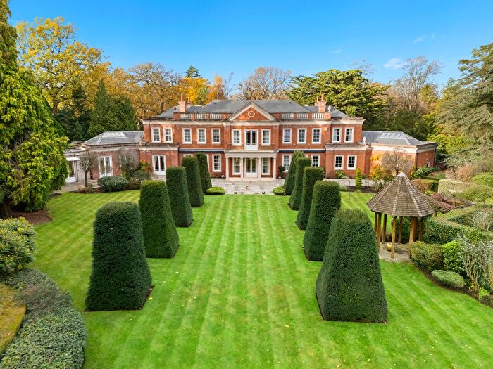 6 Bedroom Property For Sale In Winslow House East Road, Weybridge, Surrey, KT13