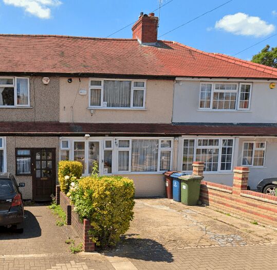 2 Bedroom Terraced House To Rent In Kenilworth Avenue, Harrow, HA2
