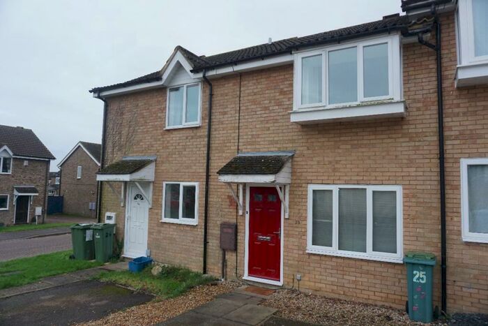 2 Bedroom Terraced House To Rent In Rivetts Close, Olney, MK46