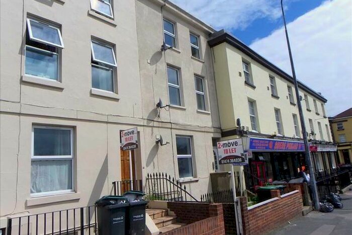 1 Bedroom Flat To Rent In London Road, Gravesend, DA11