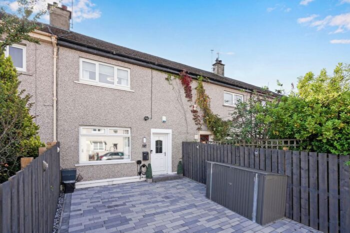 2 Bedroom Terraced House For Sale In Ross Gardens, Newington, Edinburgh, EH9