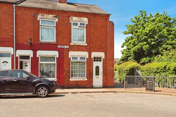 3 Bedroom End Of Terrace House For Sale In Farnham Street, Leicester, LE5