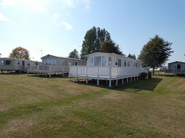 2 Bedroom Park Home For Sale In Church Lane, CO5