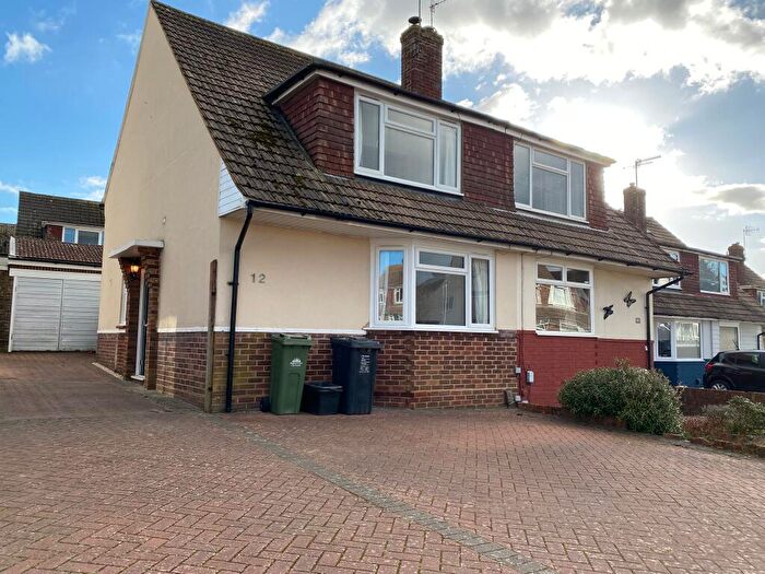 3 Bedroom House To Rent In Graham Crescent, BN41