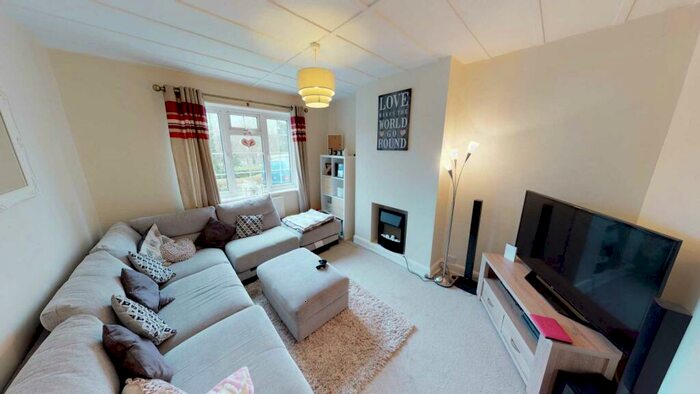 2 Bedroom Apartment To Rent In Apsley Grange, Hemel Hempstead, HP3