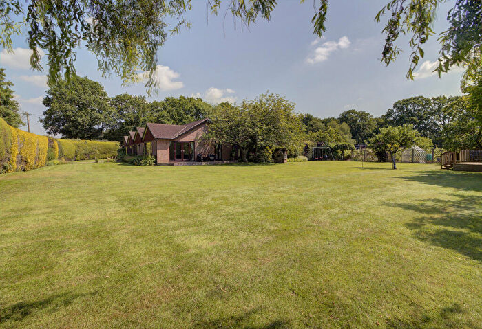 6 Bedroom Detached House For Sale In Hamble Valley, Wangfield Lane, Curdridge, Hampshire, SO32