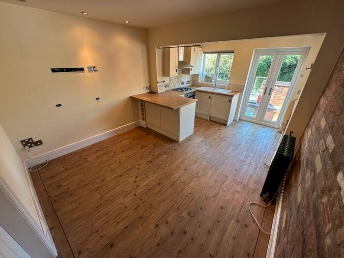 1 Bedroom Flat To Rent In New Street, Burton-On-Trent, DE14