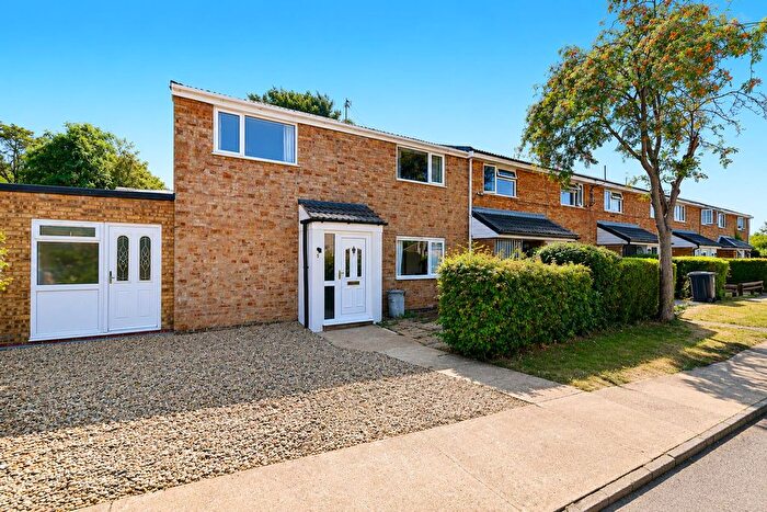 4 Bedroom End Terrace House For Sale In West Reach, Stevenage, SG2