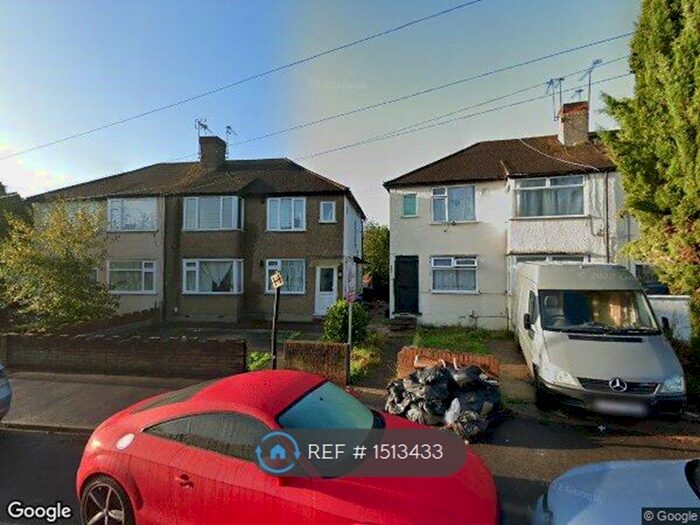 2 Bedroom Maisonette To Rent In Lansbury Road, London, EN3