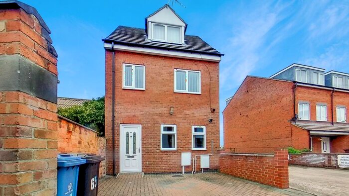 3 Bedroom Detached House To Rent In Hoult Street, Derby, DE22
