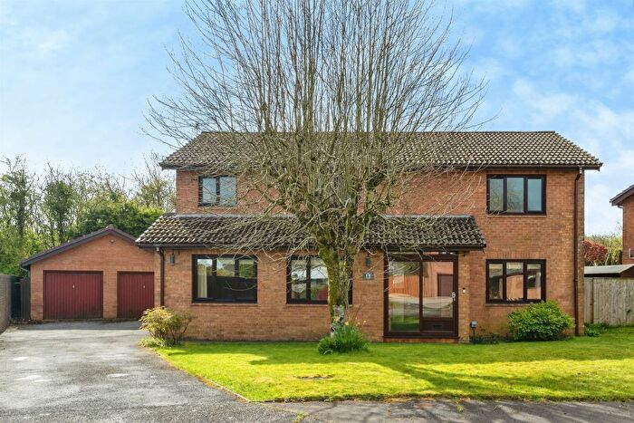 4 Bedroom Detached House For Sale In Clos Tymawr, Penllergaer, Swansea, SA4