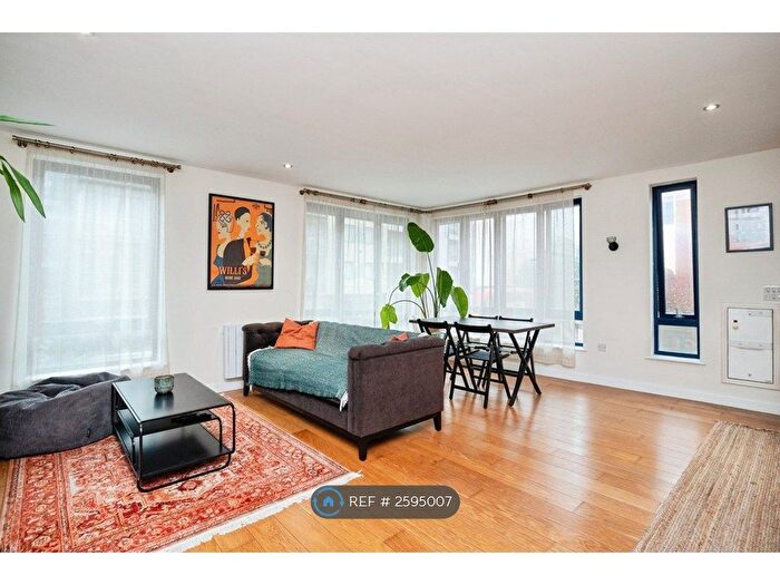 1 Bedroom Flat To Rent In Cobalt Building, London, E2