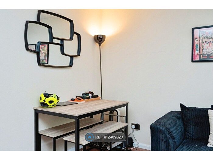 1 Bedroom Flat To Rent In Mill Court, London, E10