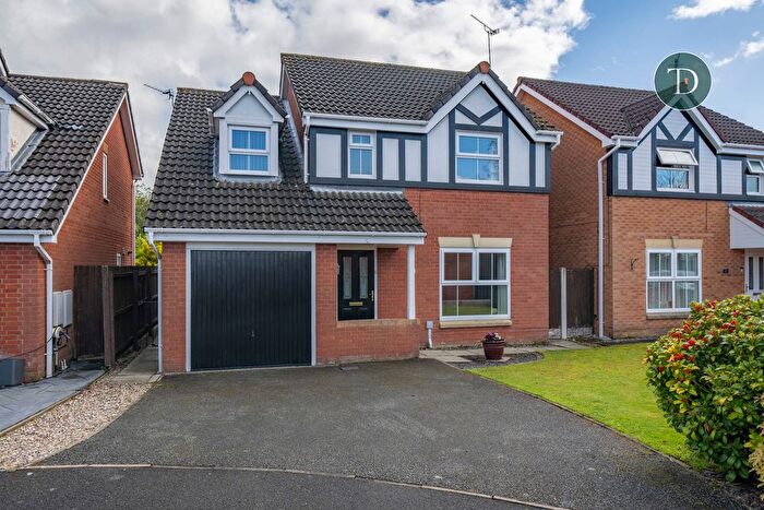 4 Bedroom Detached House For Sale In Barry Close, Stanney Oaks, Ellesmere Ports, CH65