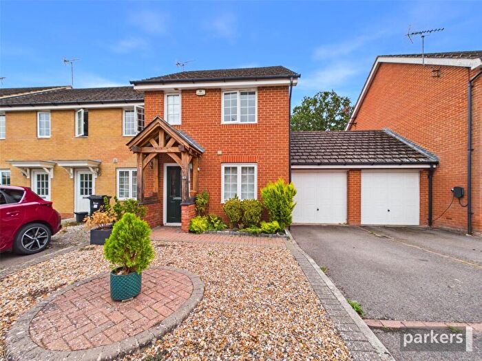 3 Bedroom Semi-Detached House For Sale In Jersey Drive, Winnersh, Wokingham, Berkshire, RG41
