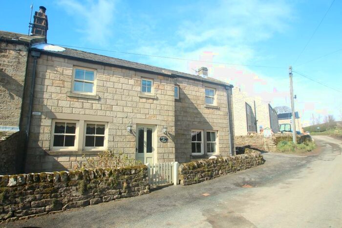 3 Bedroom Property To Rent In Homlelea, Middlesmoor, HG3
