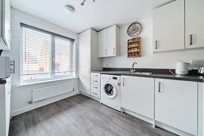 3 Bedroom End Of Terrace House For Sale In Broadhays Drive, Cranbrook, EX5