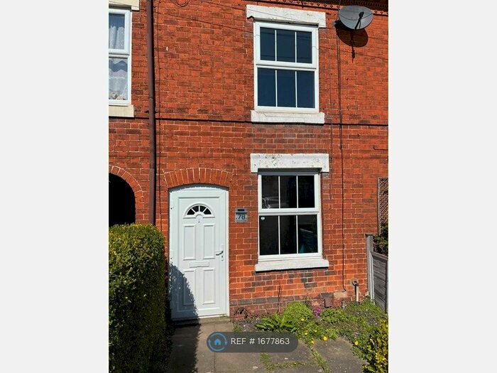 2 Bedroom Terraced House To Rent In Heathfield Road, Redditch, B97