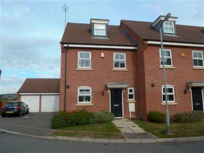 3 Bedroom House To Rent In Binder Close, Higham Ferrers, Rushden, NN10