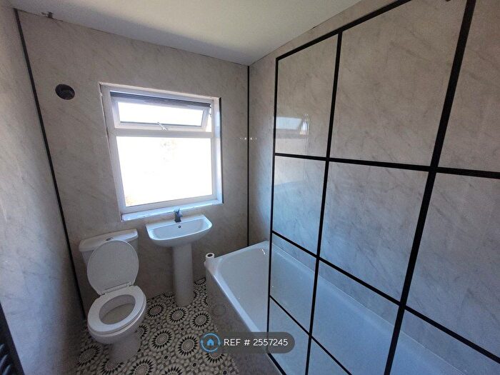 3 Bedroom End Of Terrace House To Rent In Stalmine Road, Liverpool, L9