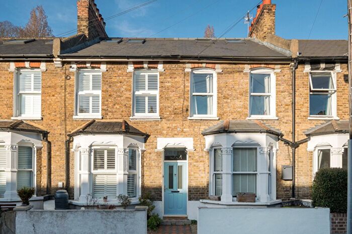 4 Bedroom Terraced House For Sale In Merritt Road, Crofton Park, London, SE4