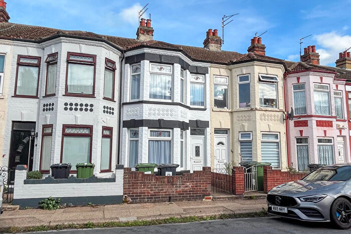 3 Bedroom Terraced House To Rent In Arundel Road, Great Yarmouth, NR30