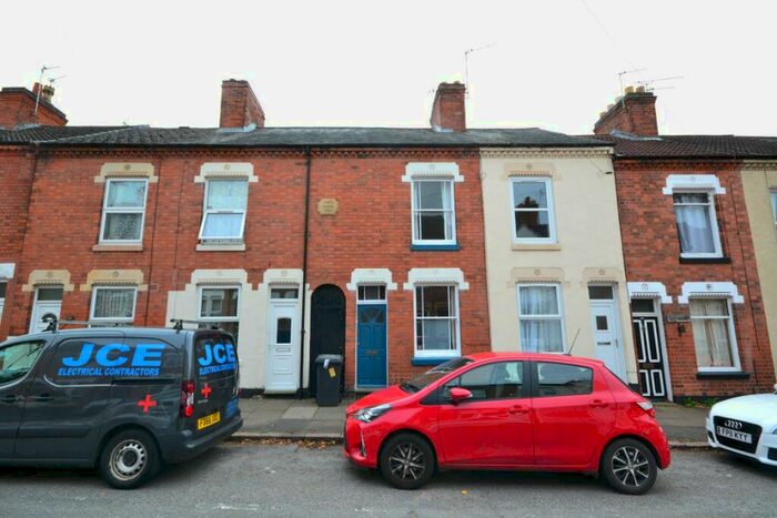2 Bedroom Terraced House To Rent In Avenue Road Extension, Leicester, LE2