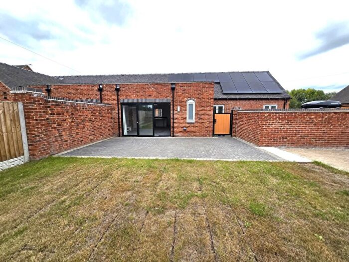 3 Bedroom Barn Conversion To Rent In Malthouse Lane, Foston, Derby, DE65
