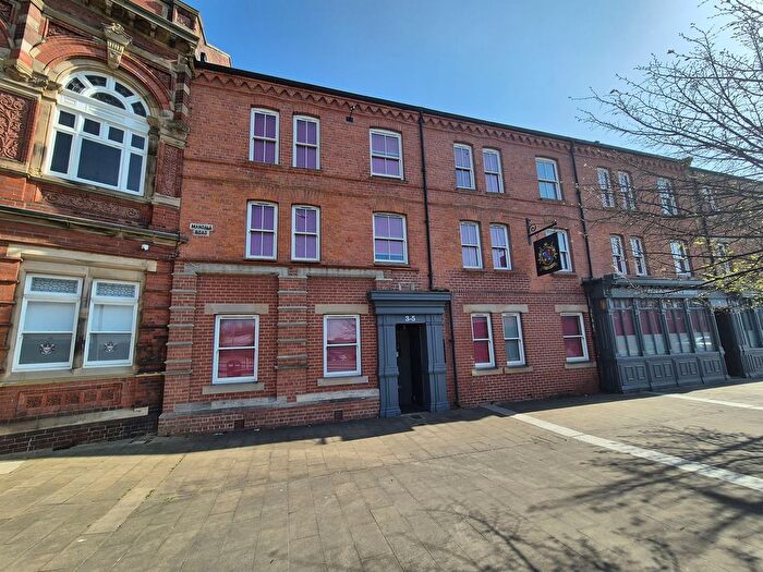 Studio For Sale In Mandale Terrace, Thornaby, Stockton On Tees, TS17