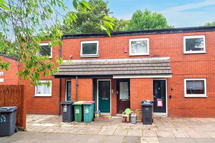 2 Bedroom Flat For Sale In Harcourt Street, Preston, Lancashire, PR1