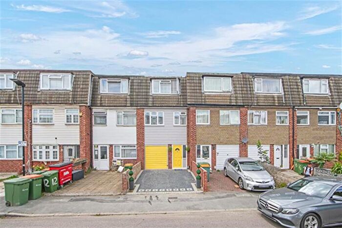 3 Bedroom Terraced House To Rent In Atkinson Road, E16