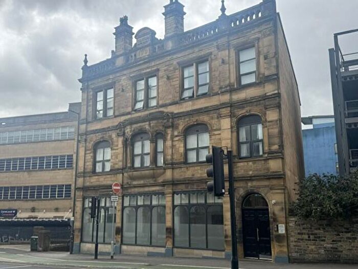 1 Bedroom Flat To Rent In Sunbridge Road, Bradford, BD1