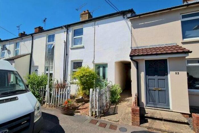 2 Bedroom Terraced House To Rent In Victoria Road, Alton, GU34