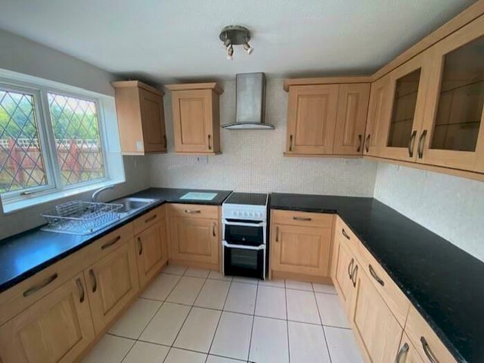 4 Bedroom House To Rent In Heritage Park, St. Mellons, Cardiff, CF3