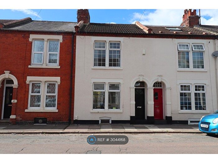 2 Bedroom Terraced House To Rent In Lea Road, Northampton, NN1