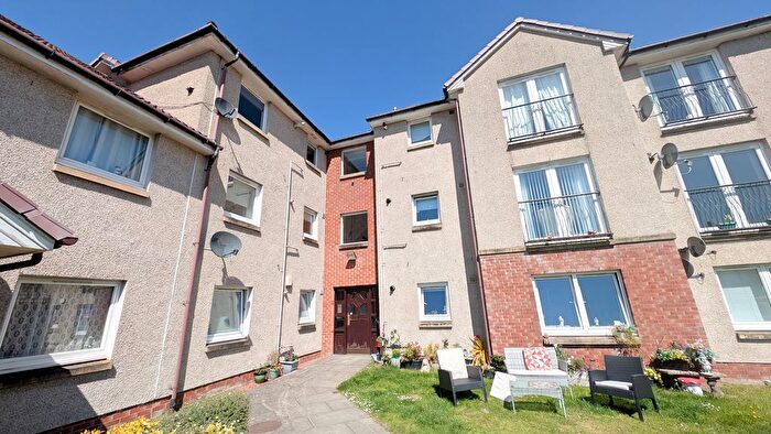 2 Bedroom Flat For Sale In Halidon Avenue, Cumbernauld, G67
