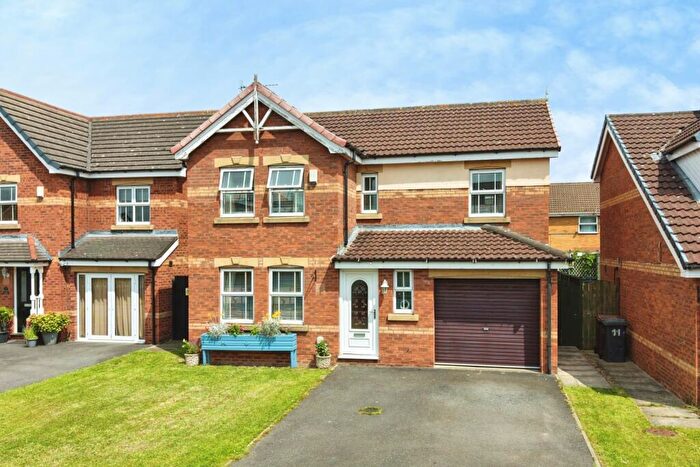 4 Bedroom Detached House For Sale In Saltwell Park, Kingswood, Hull, HU7