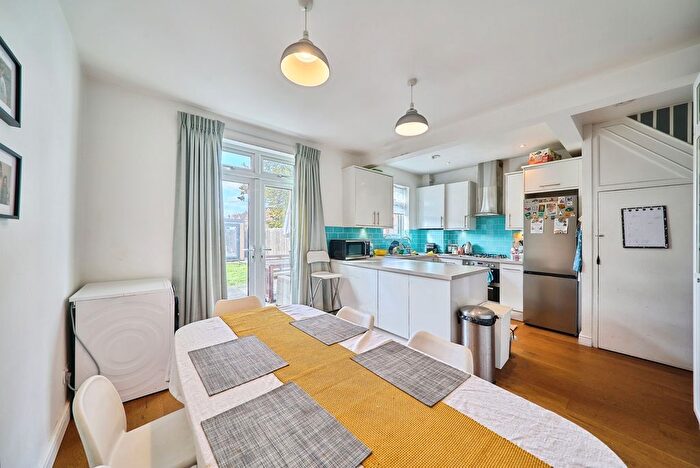 3 Bedroom End Terrace House For Sale In Fieldend Road, London, London, SW16